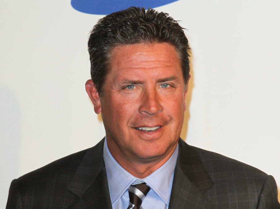 NFL Legend Dan Marino Shares Liver Disease Diagnosis